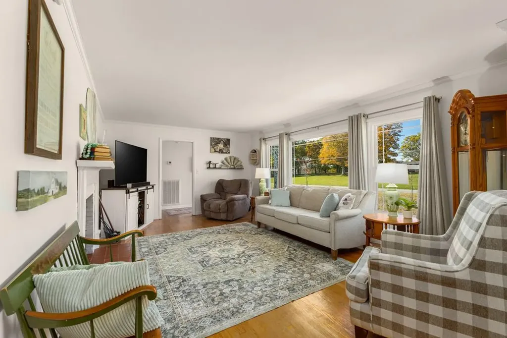 3564 Smithville Highway Mcminnville TN 37110