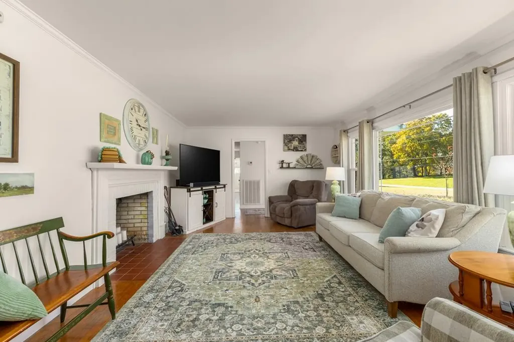 3564 Smithville Highway Mcminnville TN 37110