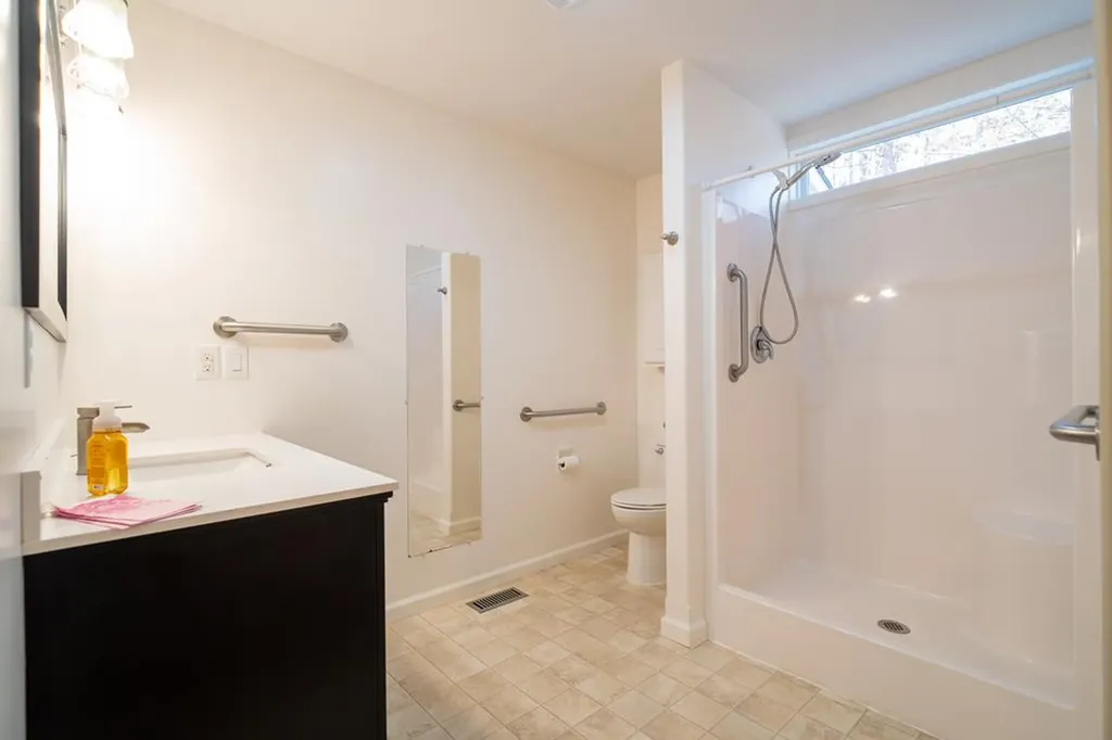 128 Sunset Point Crossville TN 38571-3679