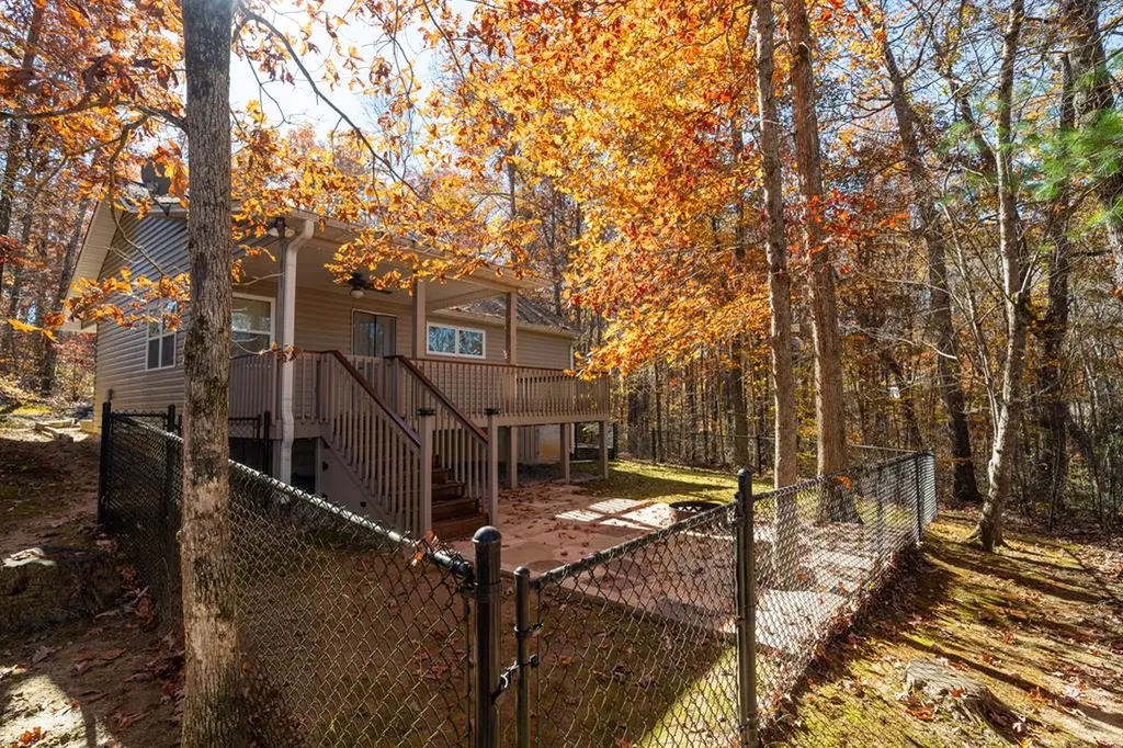 128 Sunset Point Crossville TN 38571-3679