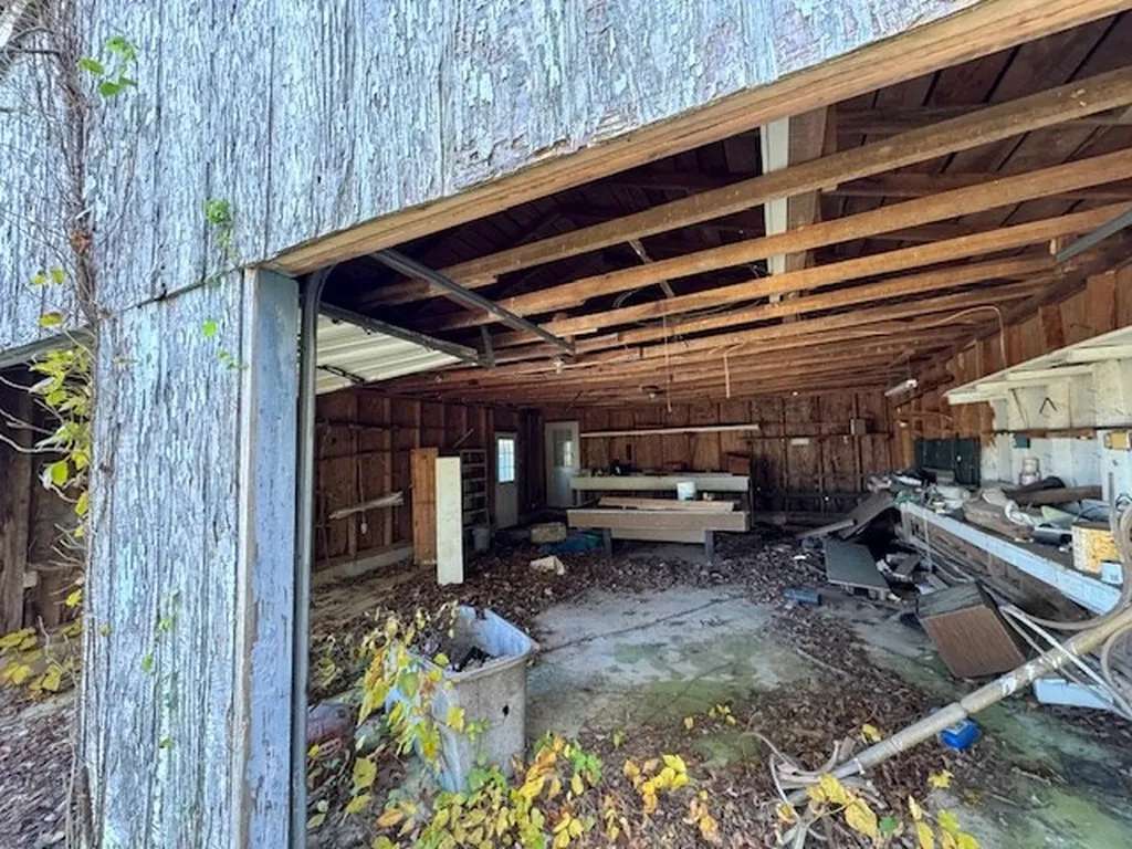 83 Millie Ridge Road Celina TN 38551