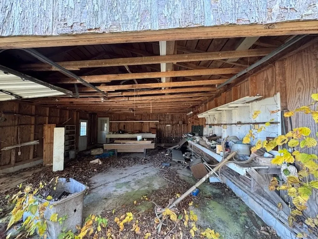 83 Millie Ridge Road Celina TN 38551