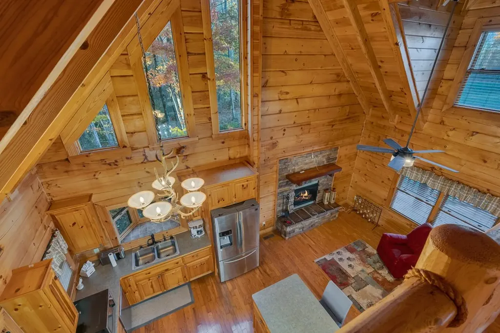 1041 High Meadow Drive Spencer TN 38585