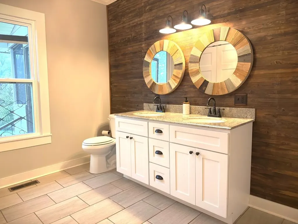 503 W 3rd Street Livingston TN 38570