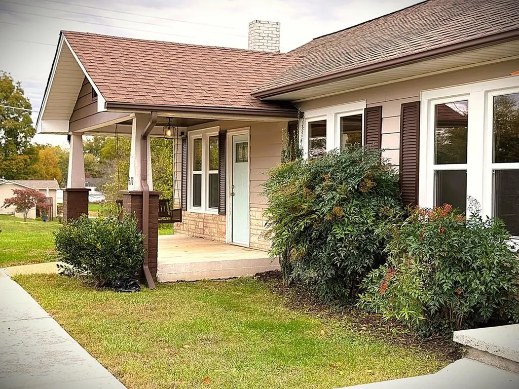 503 W 3rd Street Livingston TN 38570