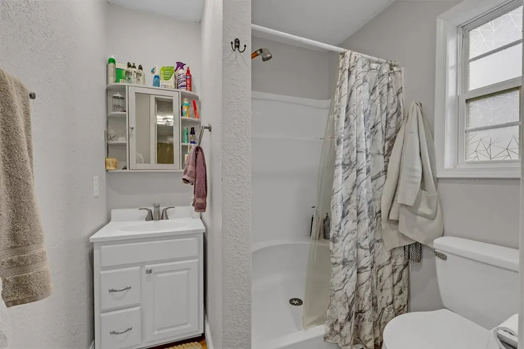 921 Barney Holt Jamestown TN 38556