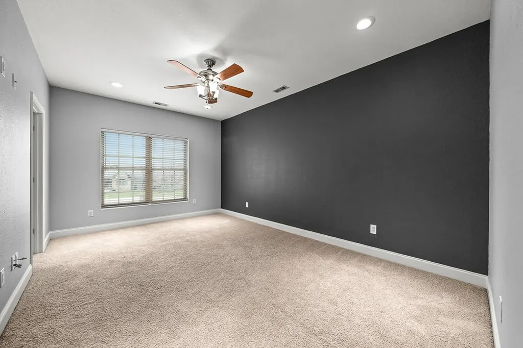 39 N Riverview Lane Crossville TN 38555