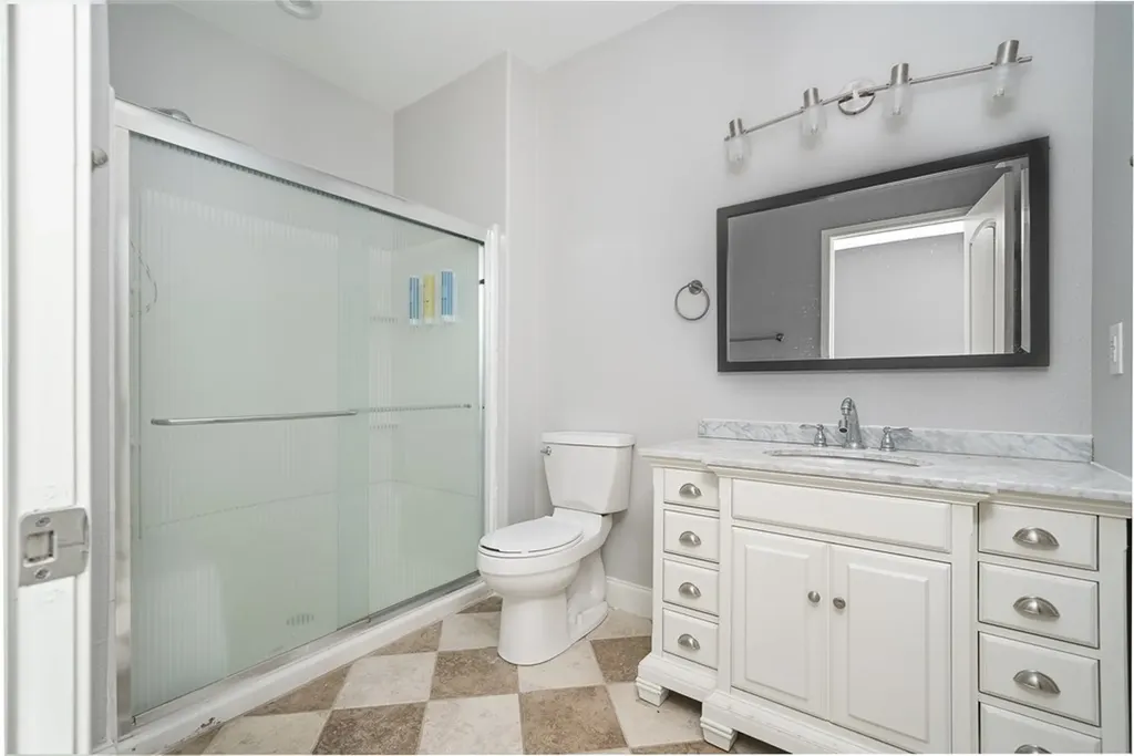 39 N Riverview Lane Crossville TN 38555