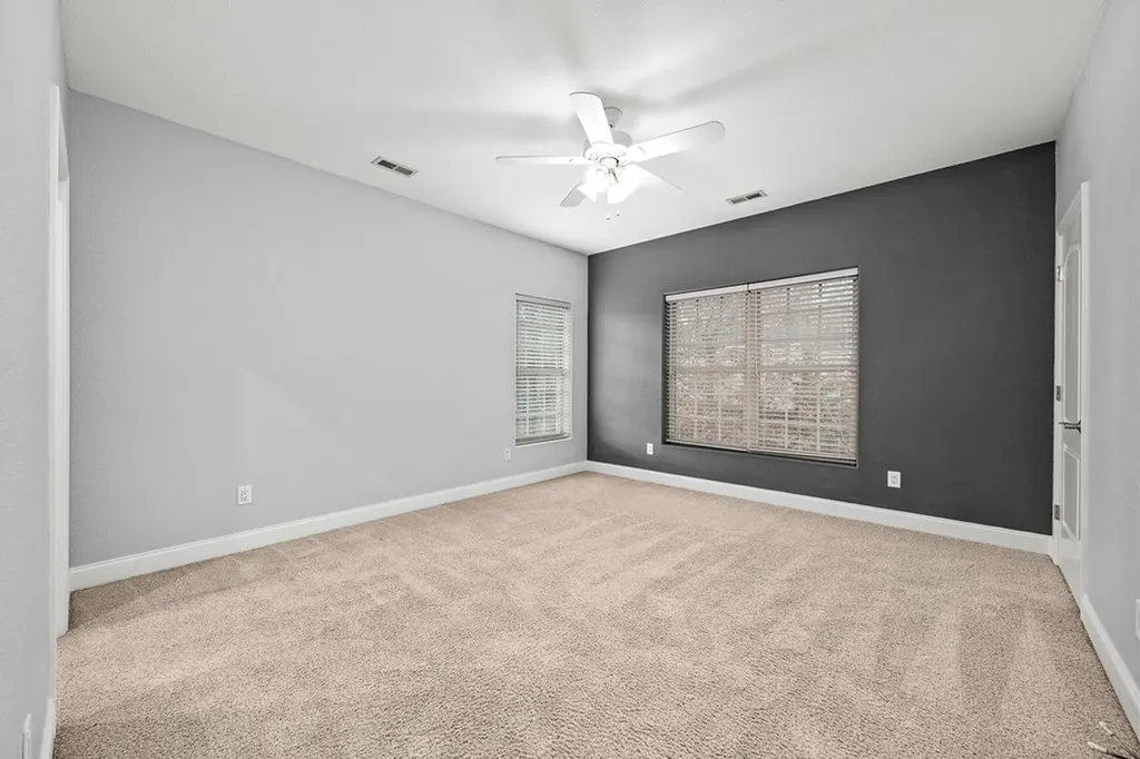 39 N Riverview Lane Crossville TN 38555