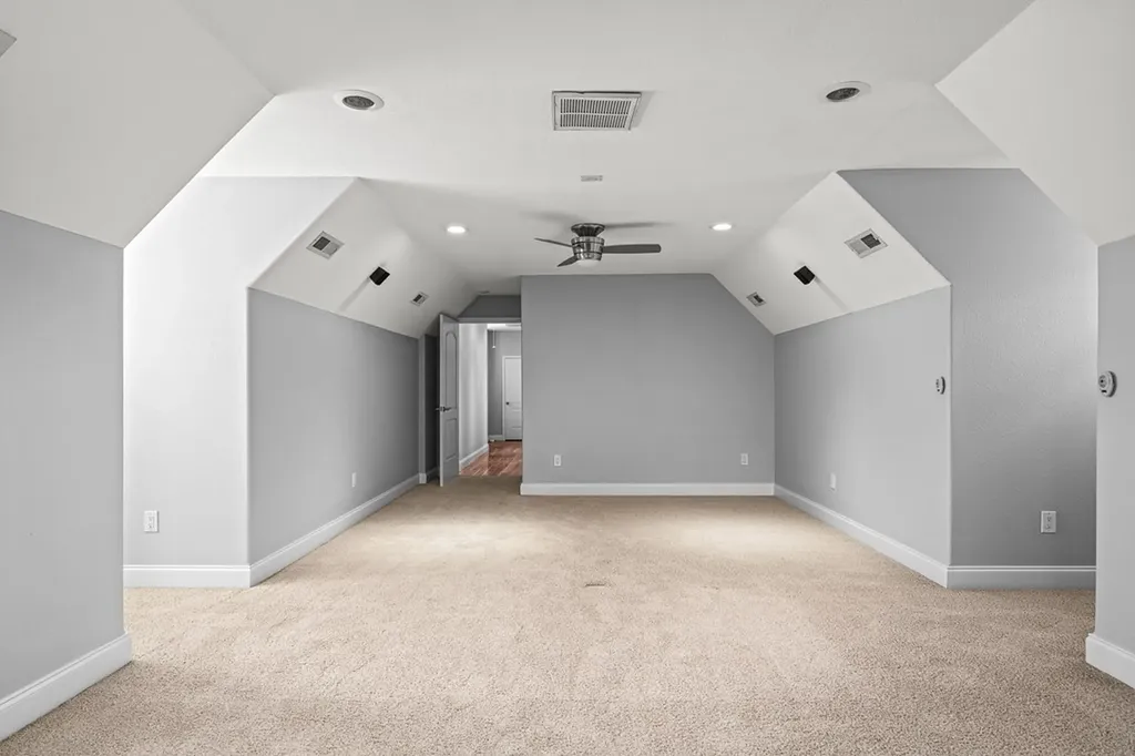 39 N Riverview Lane Crossville TN 38555