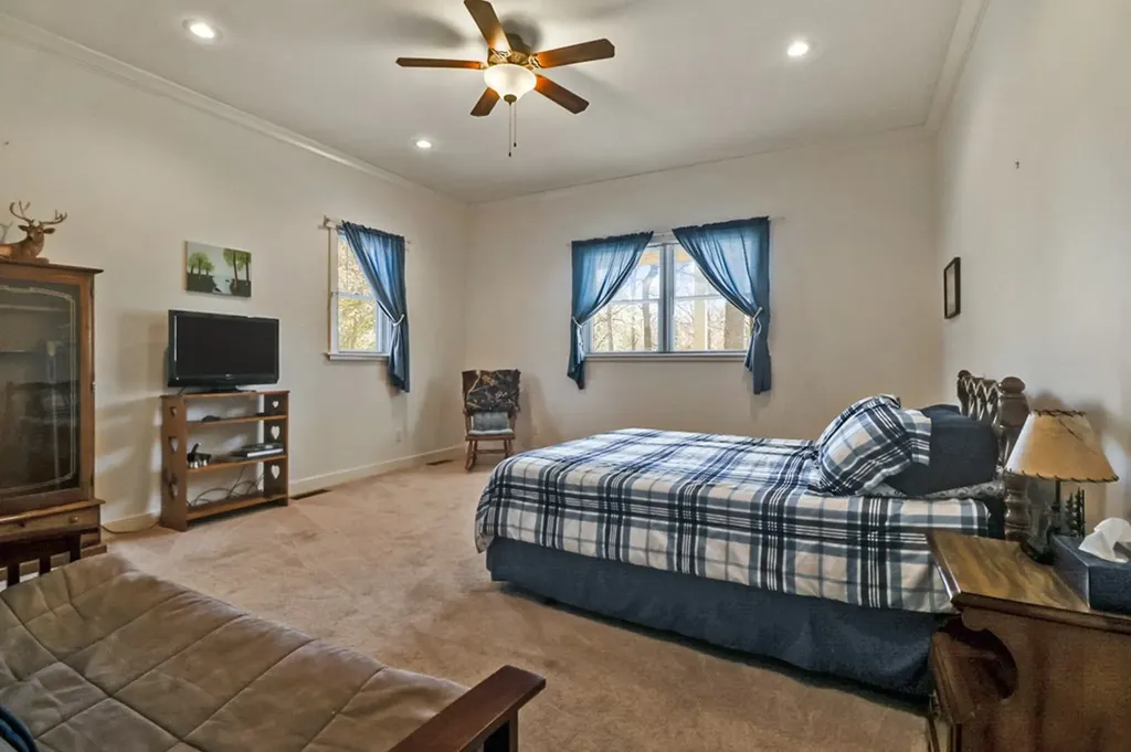 876 Crab Mountain Road Jamestown TN 38556