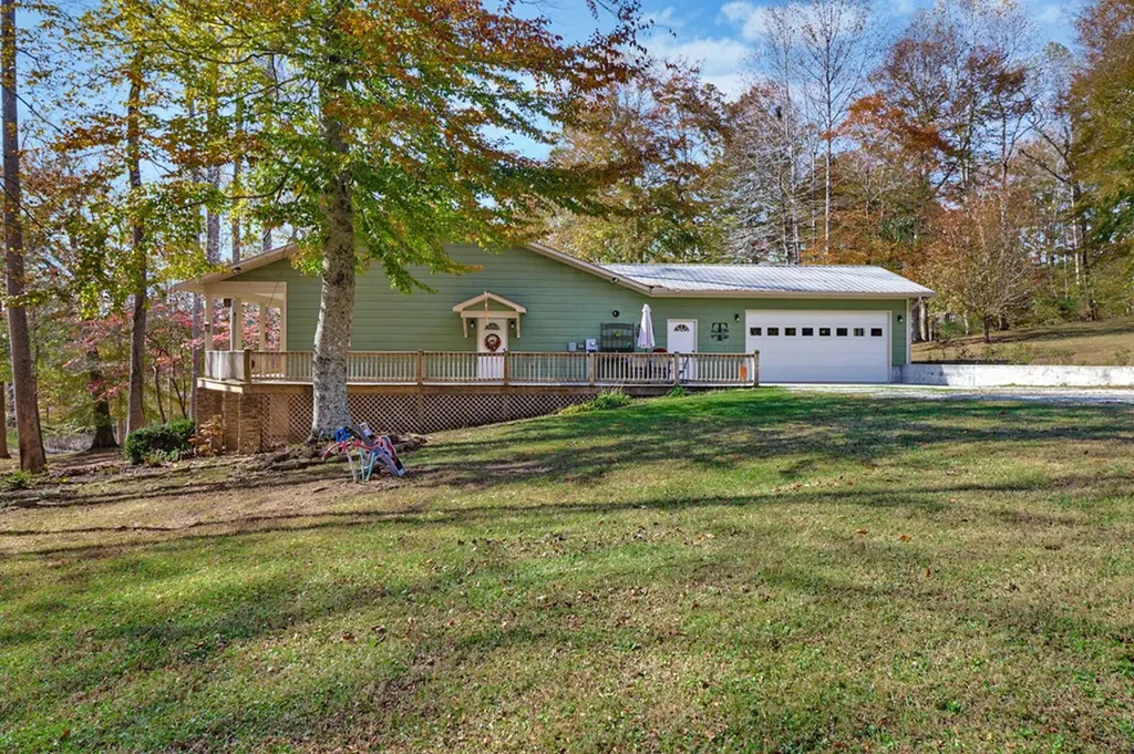 876 Crab Mountain Road Jamestown TN 38556