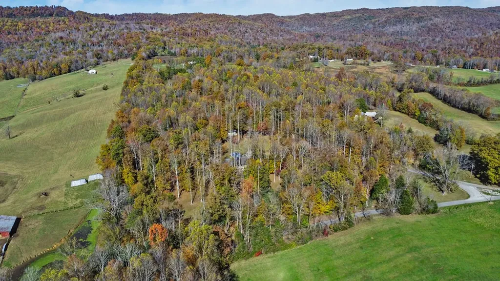 876 Crab Mountain Road Jamestown TN 38556