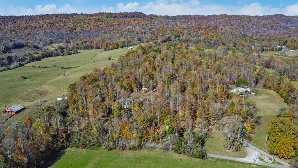 876 Crab Mountain Road Jamestown TN 38556