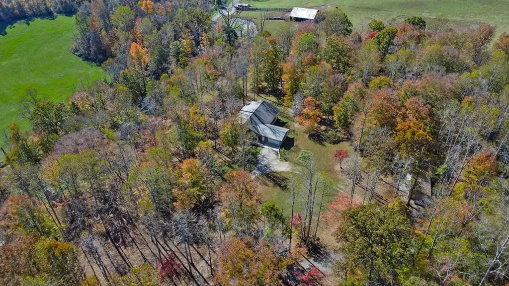 876 Crab Mountain Road Jamestown TN 38556
