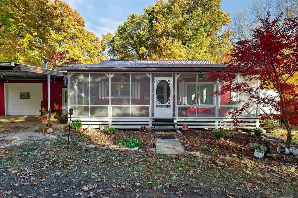 1294 Long Mountain Road Mcminnville TN 37110