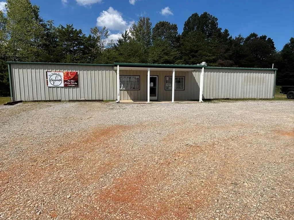 210 Tommy Dodson Highway Cookeville TN 38506