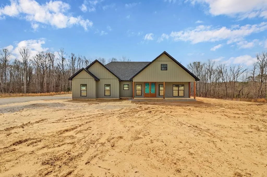 1458 Taylor Place Road Jamestown TN 38556