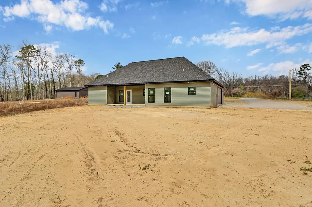 1458 Taylor Place Road Jamestown TN 38556