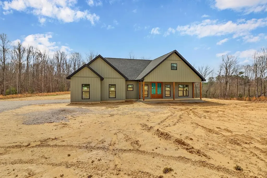 1458 Taylor Place Road Jamestown TN 38556
