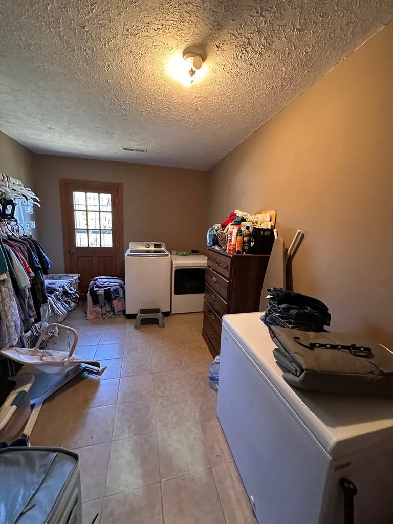 1141 Nick Road Pall Mall TN 38577