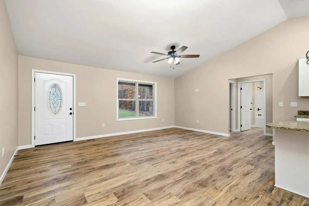 1001 Grey Eagle Drive Crossville TN 38572