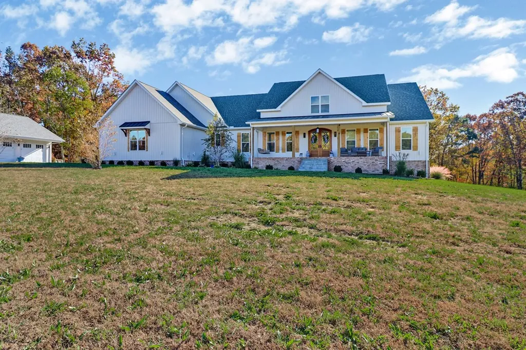 422 Peach Lane Jamestown TN 38556