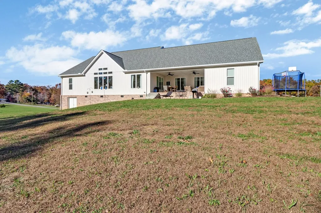 422 Peach Lane Jamestown TN 38556