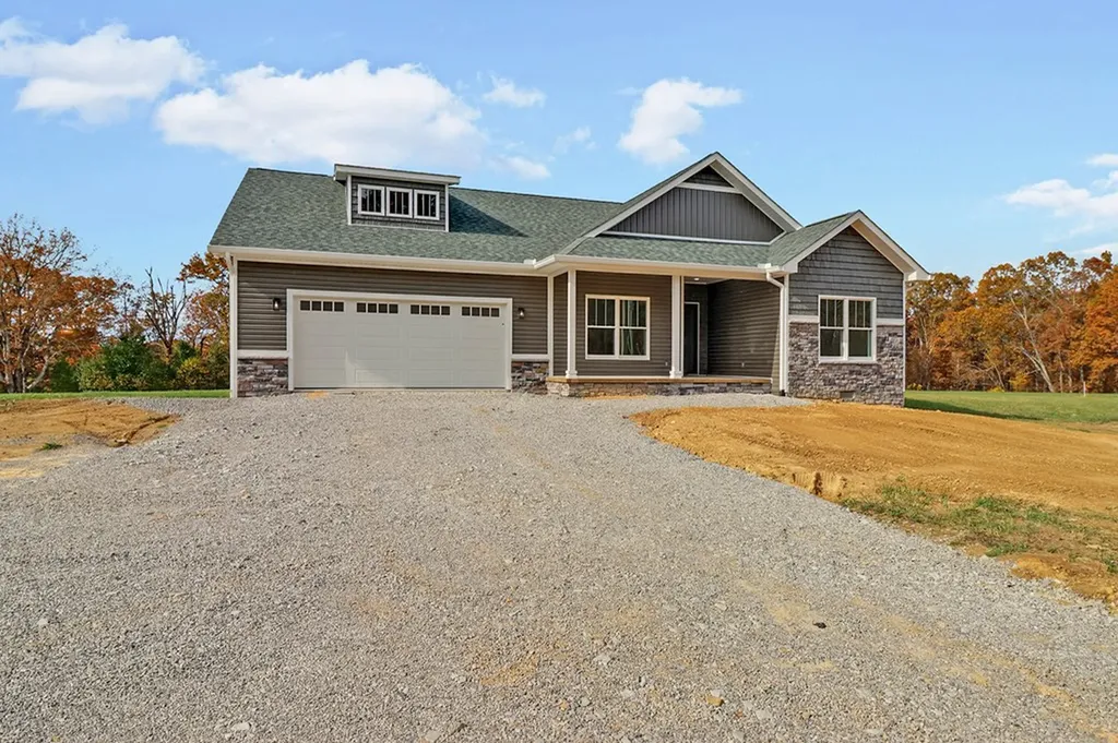 880 Allardt Highway Jamestown TN 38556