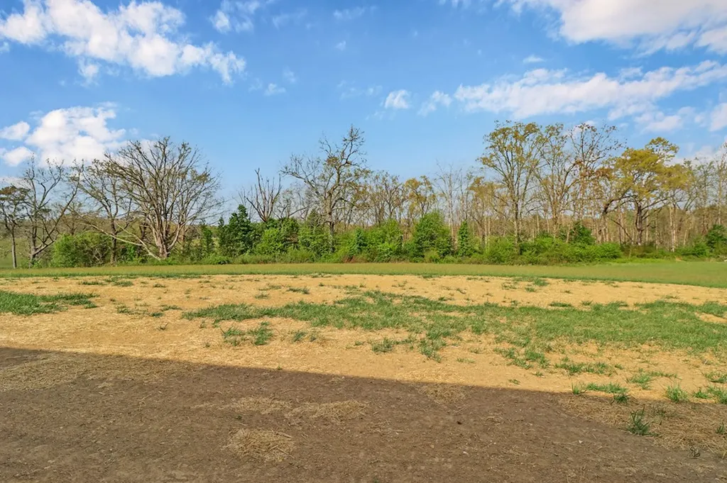 880 Allardt Highway Jamestown TN 38556