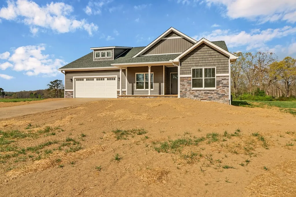 880 Allardt Highway Jamestown TN 38556