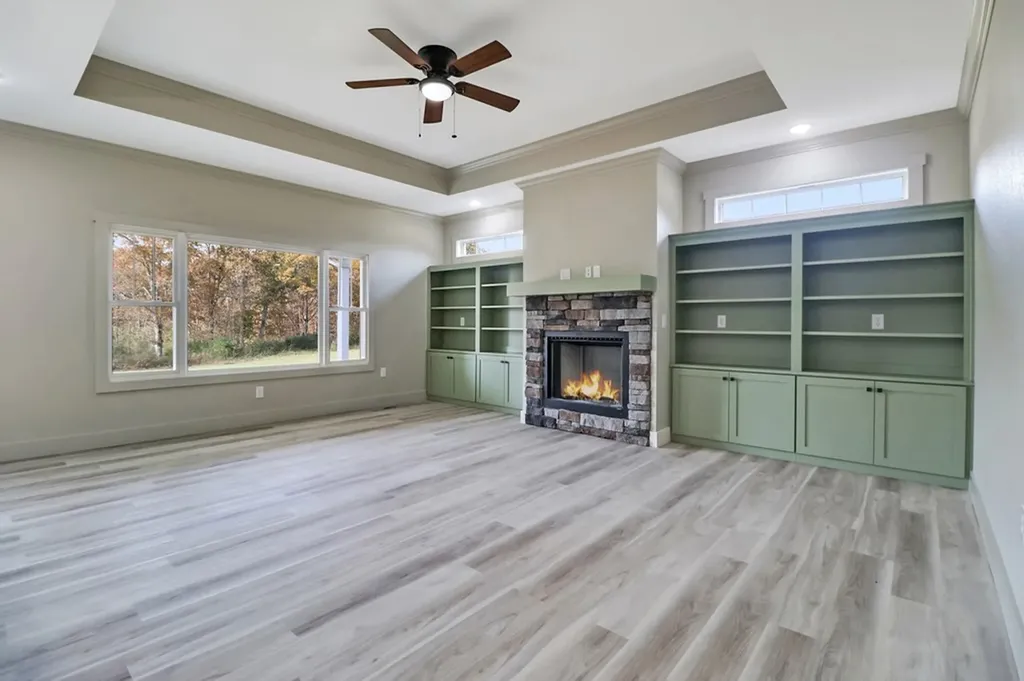 880 Allardt Highway Jamestown TN 38556