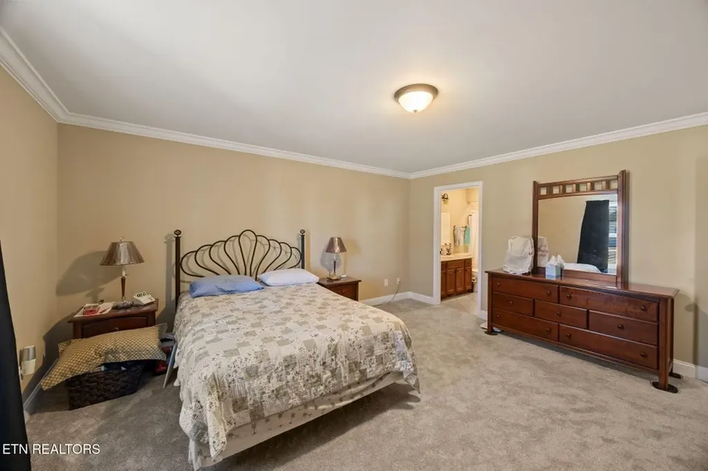 500 Walnut Heights Lane Rickman TN 38580-1777