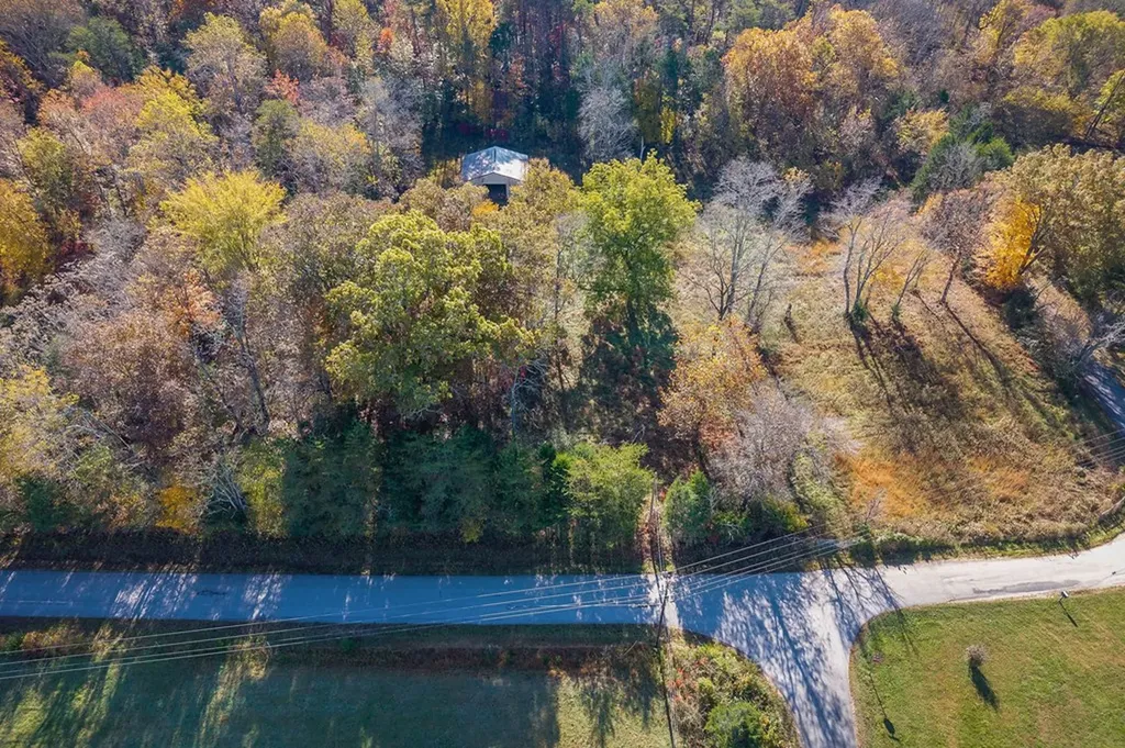 Lot 5 Franks Ferry Road Sparta TN 38583
