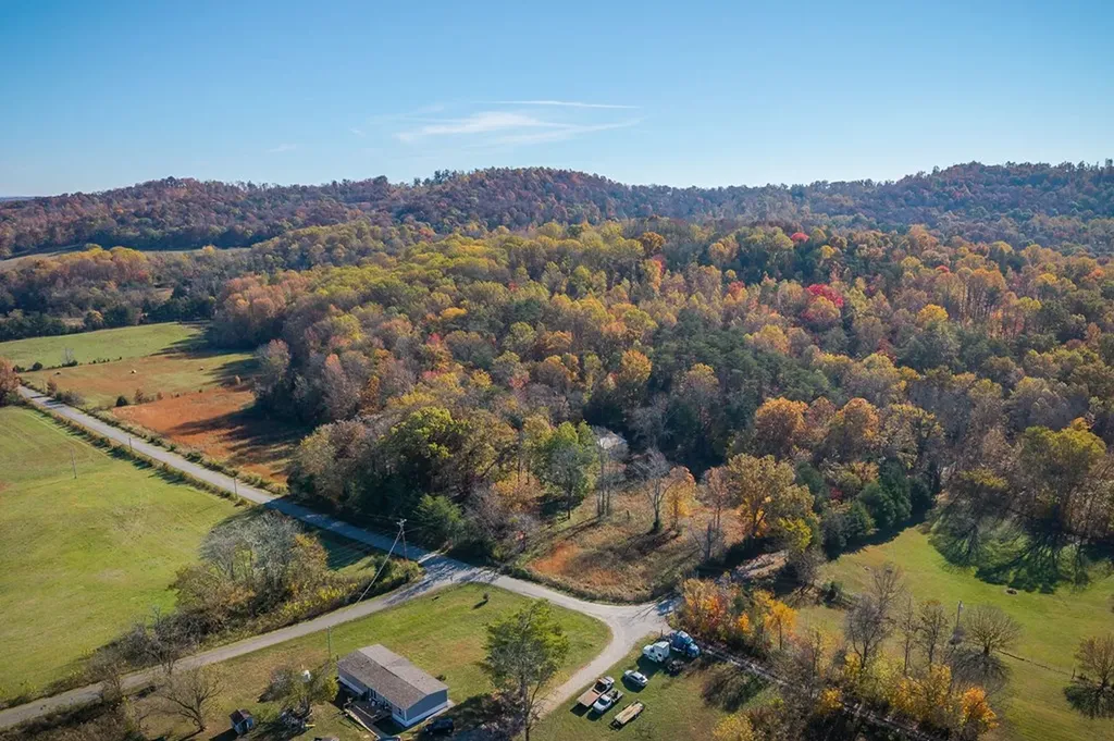 Lot 5 Franks Ferry Road Sparta TN 38583