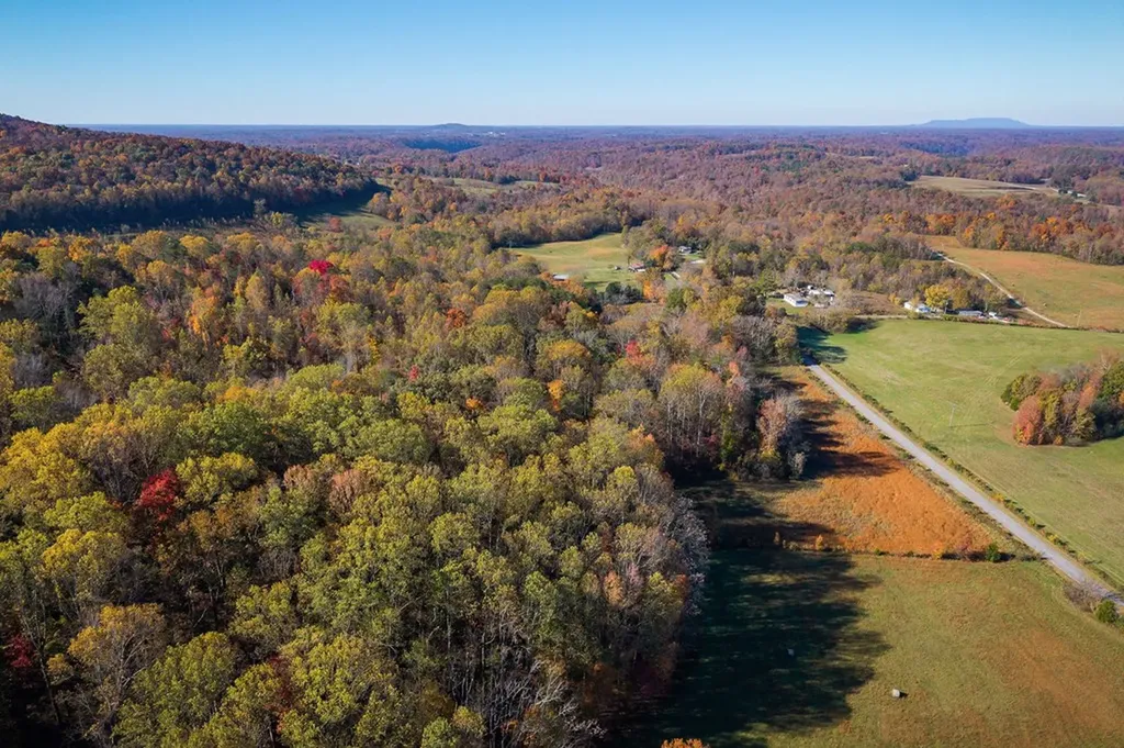 Lot 5 Franks Ferry Road Sparta TN 38583
