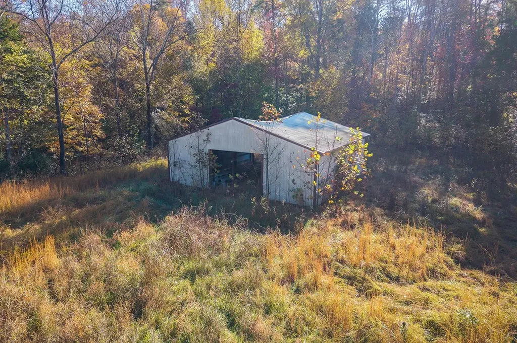 Lot 5 Franks Ferry Road Sparta TN 38583