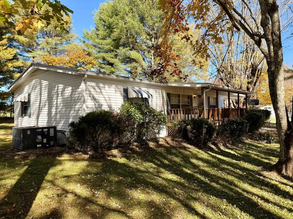 135 Oak Hill Drive Jamestown TN 38556