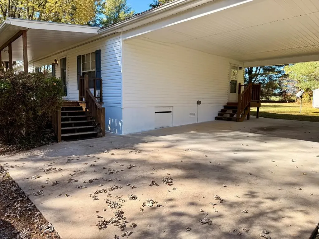 135 Oak Hill Drive Jamestown TN 38556