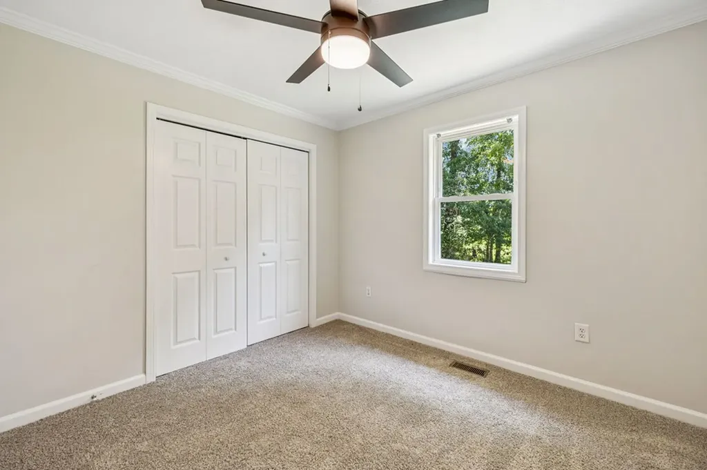 2585 Pow Road Baxter TN 38544