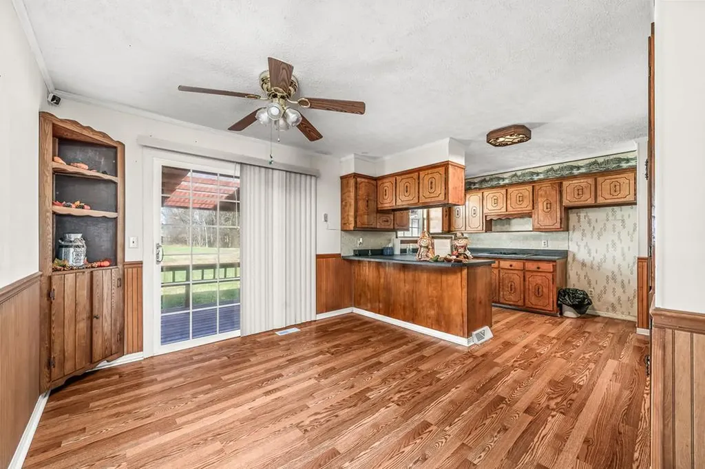 140 Js Dairy Lane Monroe TN 38573