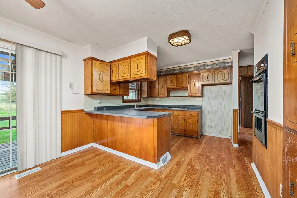 140 Js Dairy Lane Monroe TN 38573