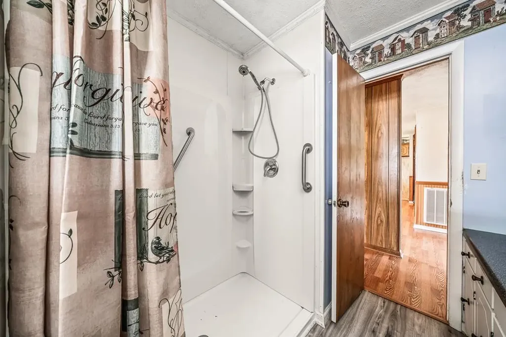 140 Js Dairy Lane Monroe TN 38573