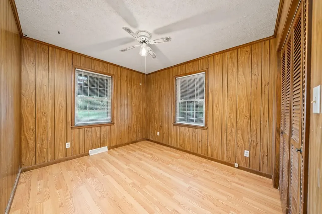 140 Js Dairy Lane Monroe TN 38573