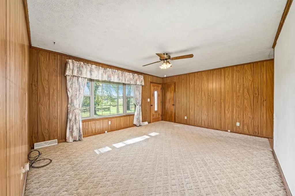 140 Js Dairy Lane Monroe TN 38573