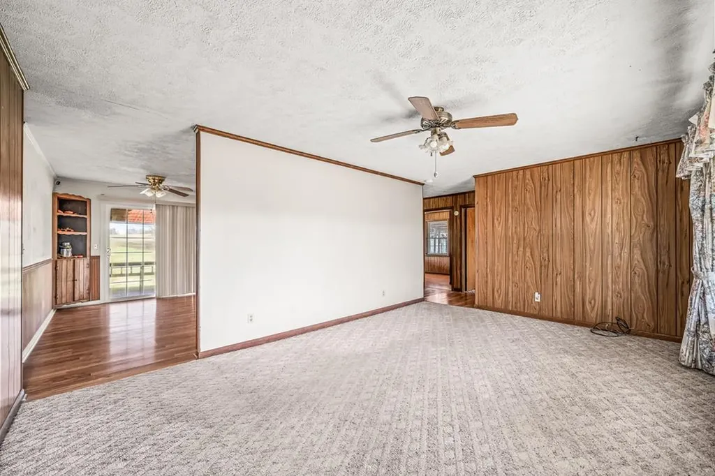 140 Js Dairy Lane Monroe TN 38573