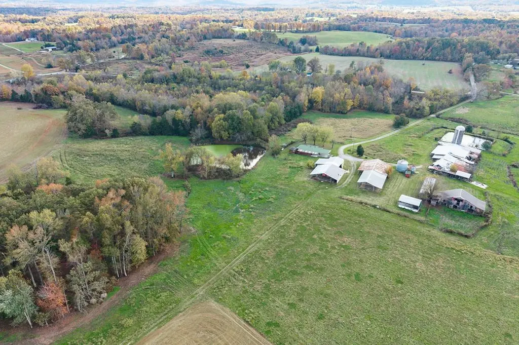 140 Js Dairy Lane Monroe TN 38573