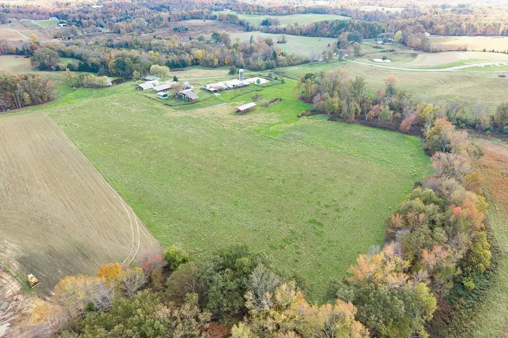 140 Js Dairy Lane Monroe TN 38573