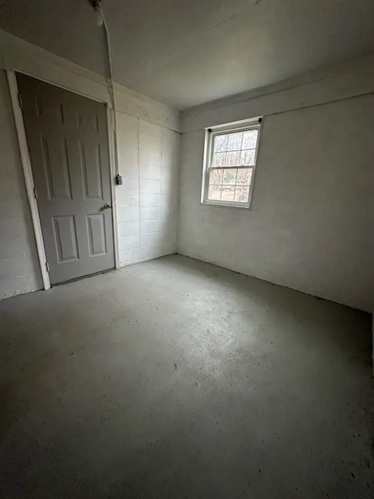 307 Marlin Rickman TN 38580