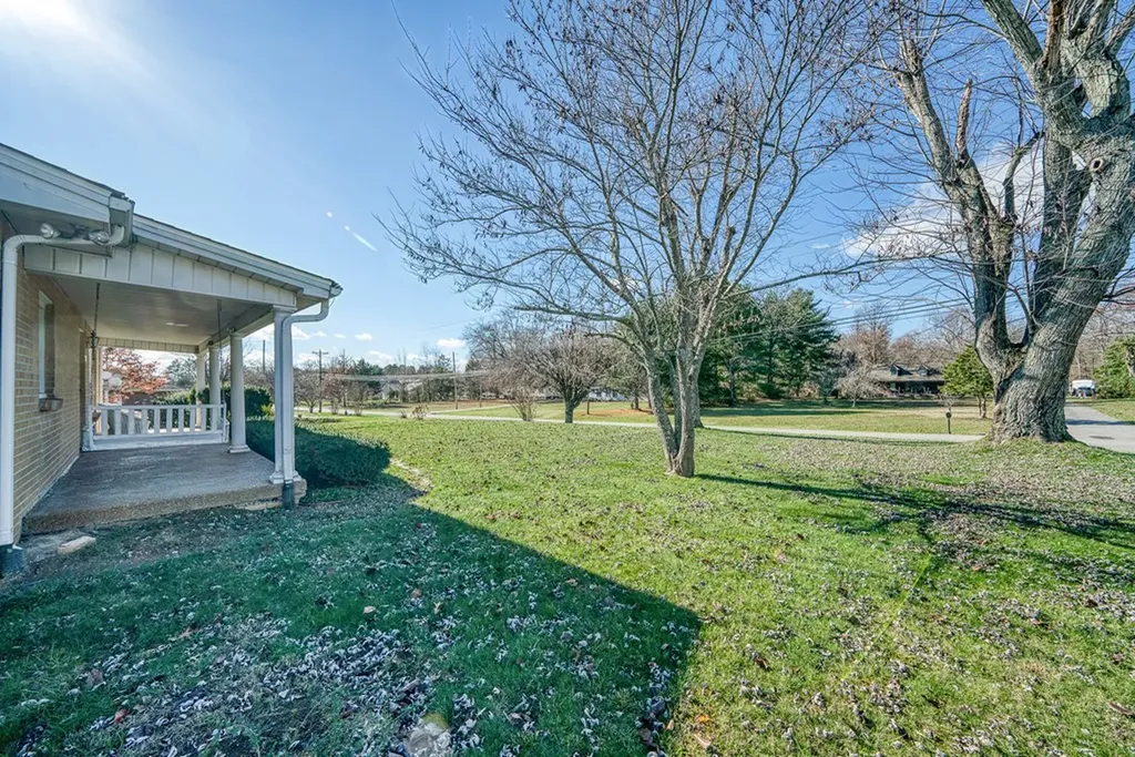 3323 Fisk Road Cookeville TN 38506